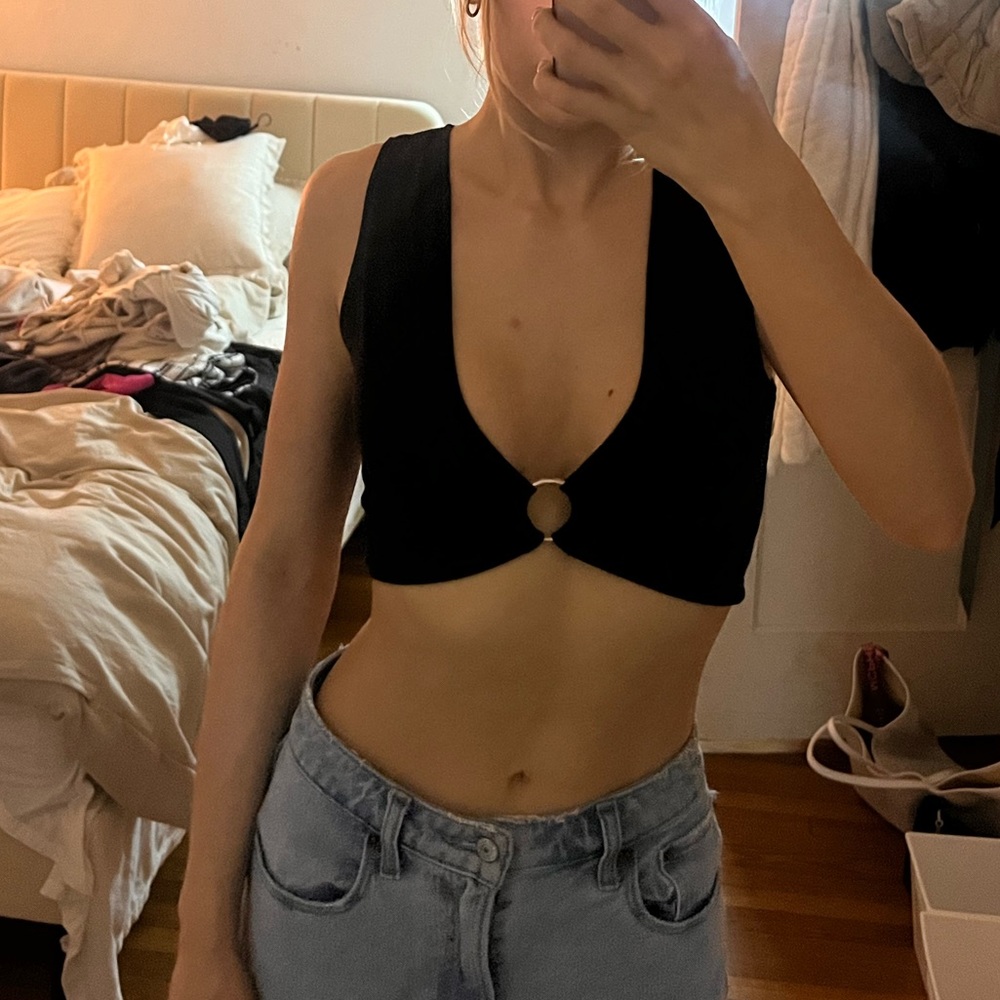 crop top